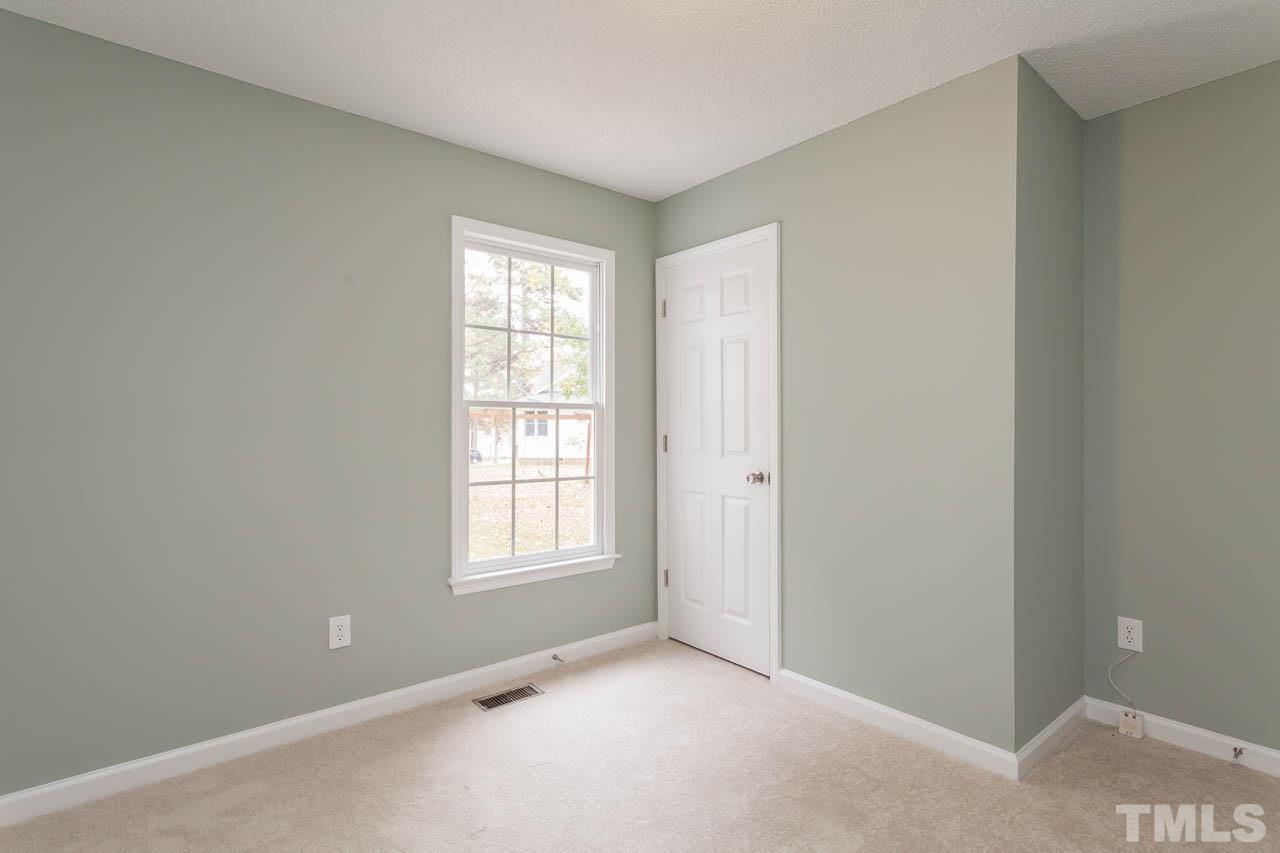 3209 Ferdilah Lane Raleigh, NC 27610 - Photo 11 of 24 Gallery Image 11