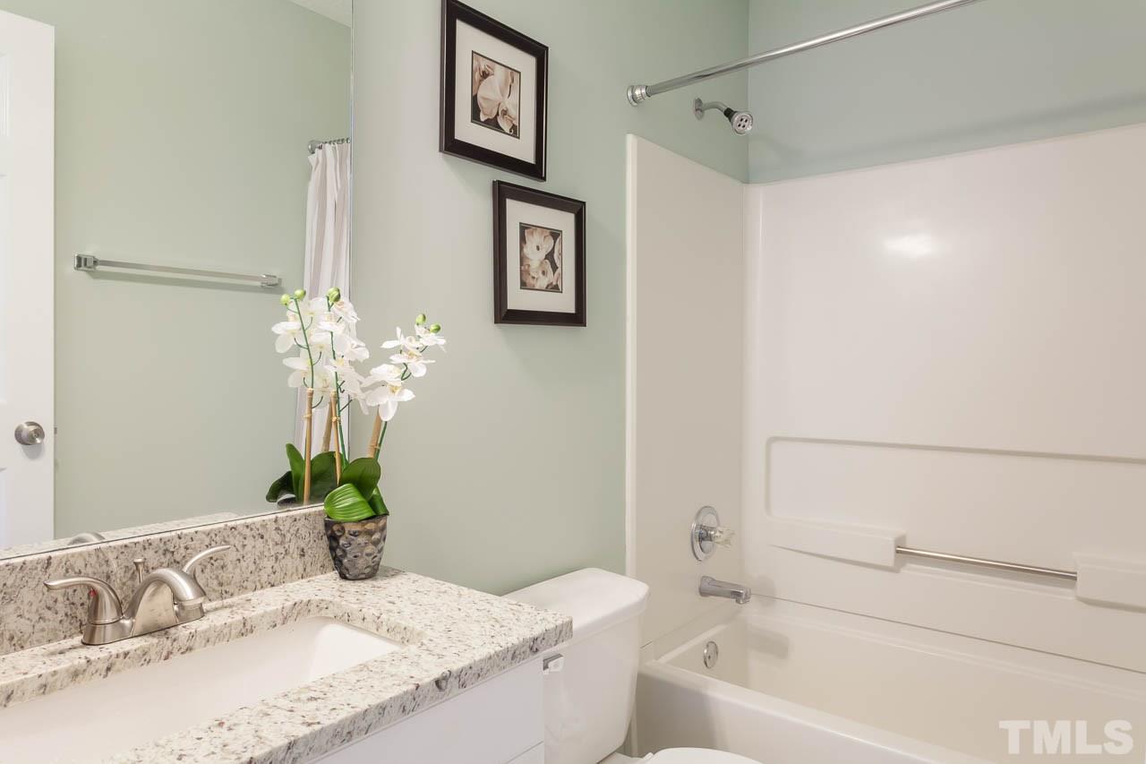 3209 Ferdilah Lane Raleigh, NC 27610 - Photo 5 of 24 Gallery Image 5