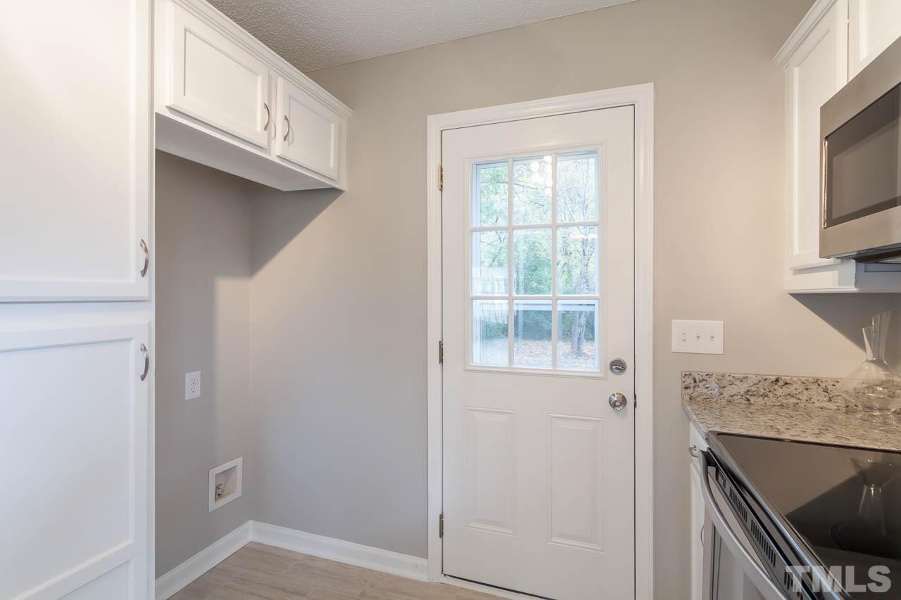 3209 Ferdilah Lane Raleigh, NC 27610 - Photo 7 of 24 Gallery Image 7