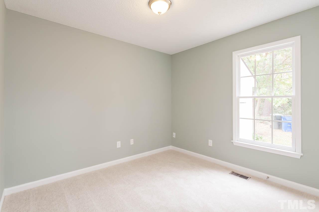 3209 Ferdilah Lane Raleigh, NC 27610 - Photo 10 of 24 Gallery Image 10