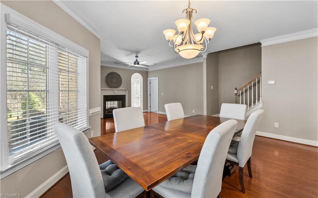 654 Nikyle Circle High Point, NC 27265 - Photo 11 of 40 Dining