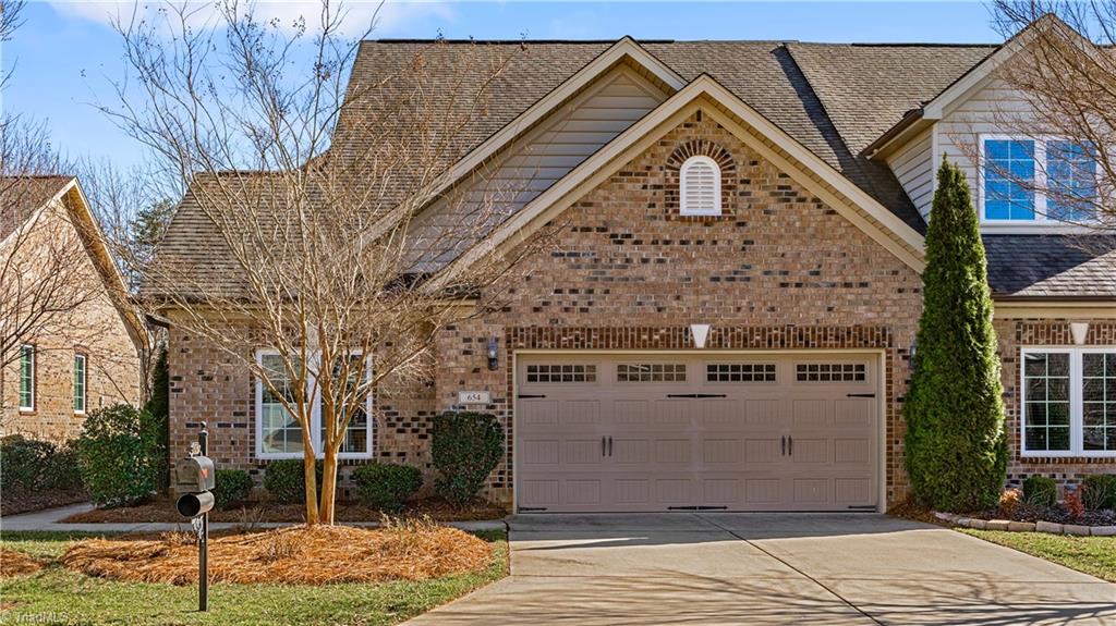 654 Nikyle Circle High Point, NC 27265 - Photo 2 of 40 Front View