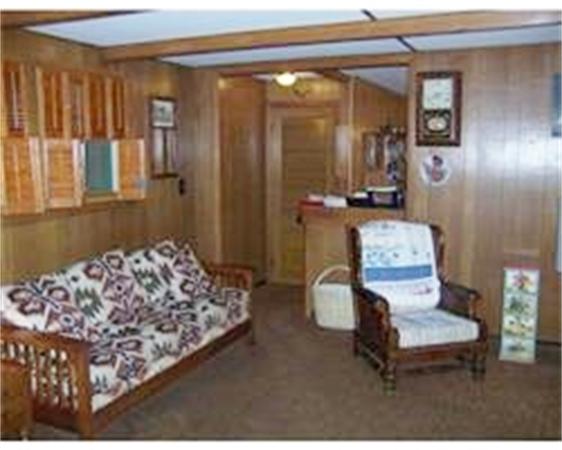 75 George Street Warwick, RI 02888 - Photo 27 of 28 Gallery Image 27