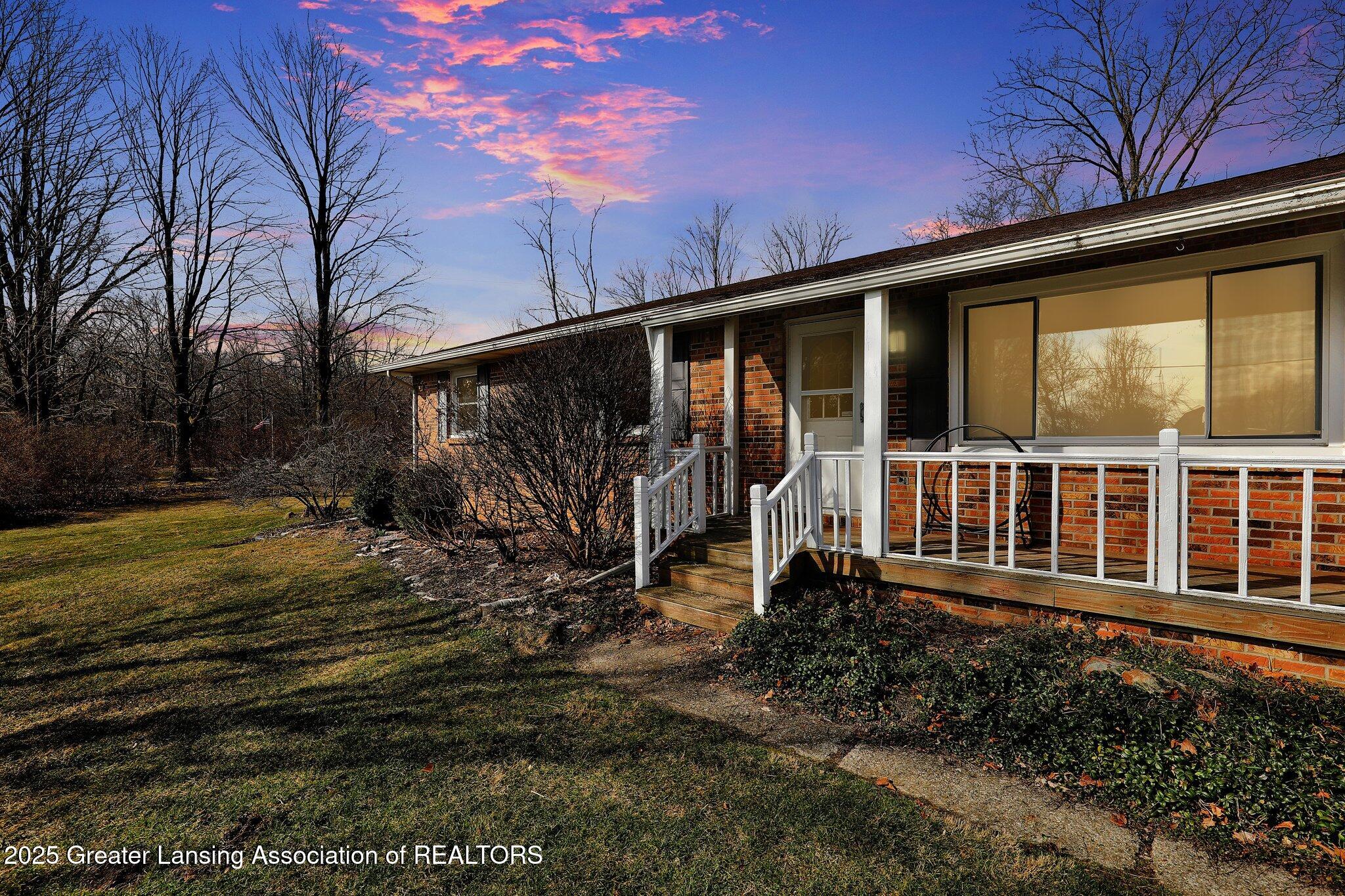 1975 North Waverly Road Dimondale, MI 48821 - Photo 42 of 45 6-web-or-mls-Open Ended Media-6