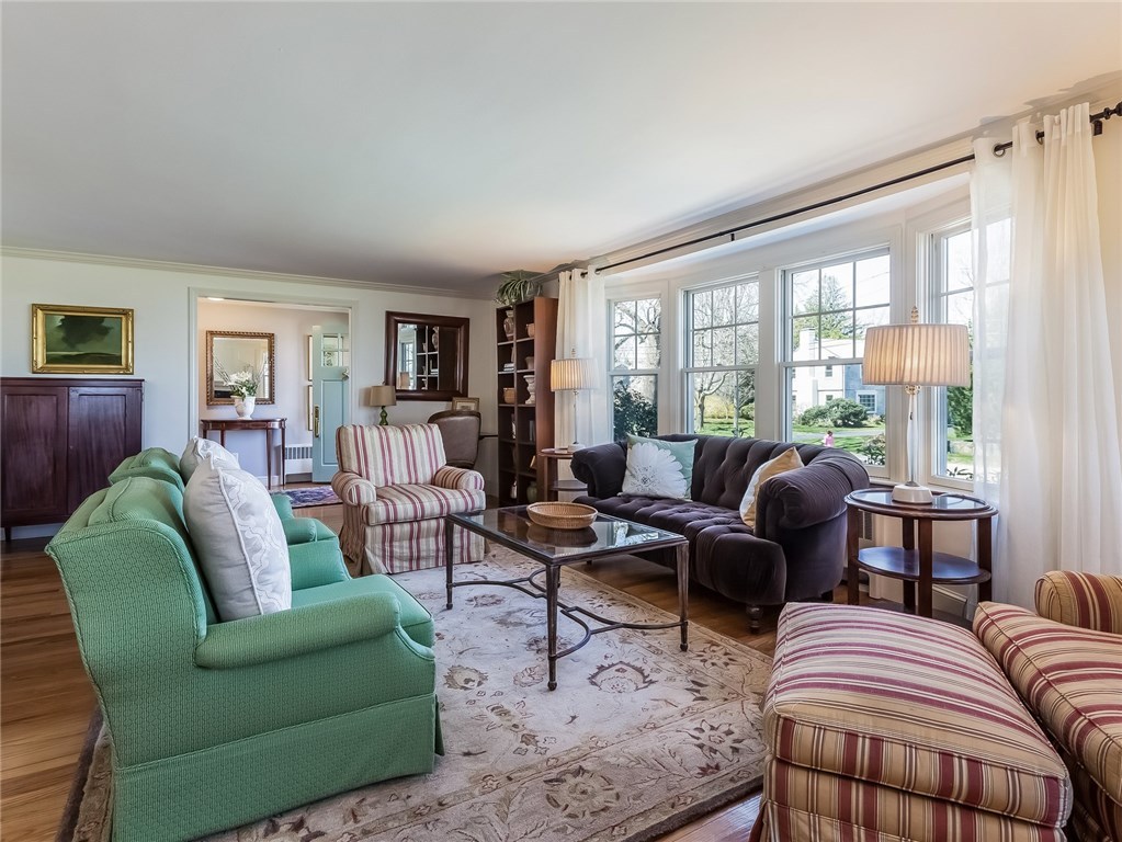 63 Chapin Road Barrington, RI 02806 - Photo 18 of 39