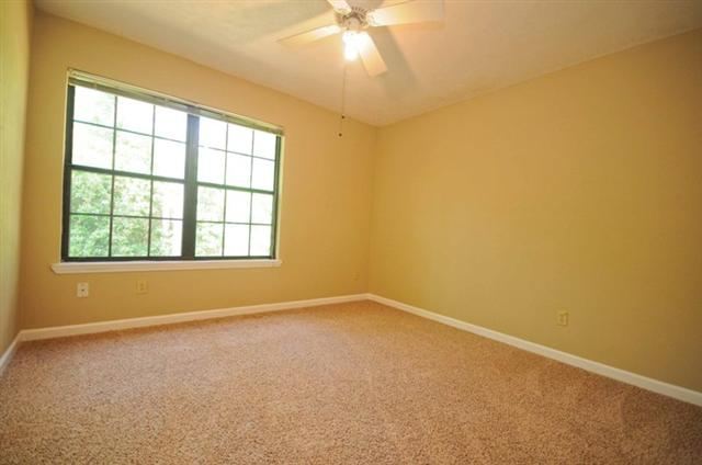 1605 Folkstone Road, Unit 2 Tallahassee, FL 32312 - Photo 14 of 25 Gallery Image 14