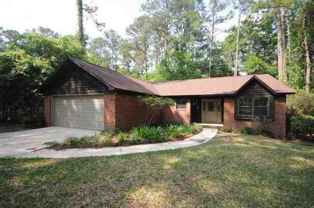 1605 Folkstone Road, Unit 2 Tallahassee, FL 32312 - Photo 24 of 25 Gallery Image 24
