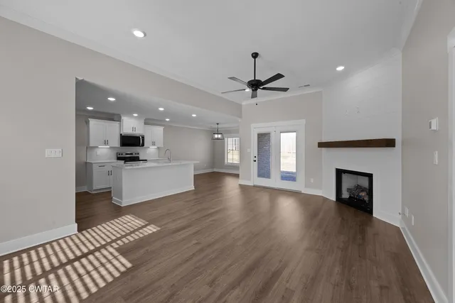 $319,900 | 403 Fairway Boulevard, Jackson, TN 38305