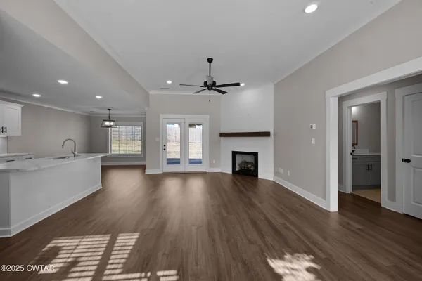 $314,900 | 403 Fairway Boulevard, Jackson, TN 38305