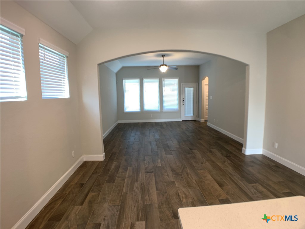 1324 Spring Row Street New Braunfels, TX 78132 - Photo 11 of 28