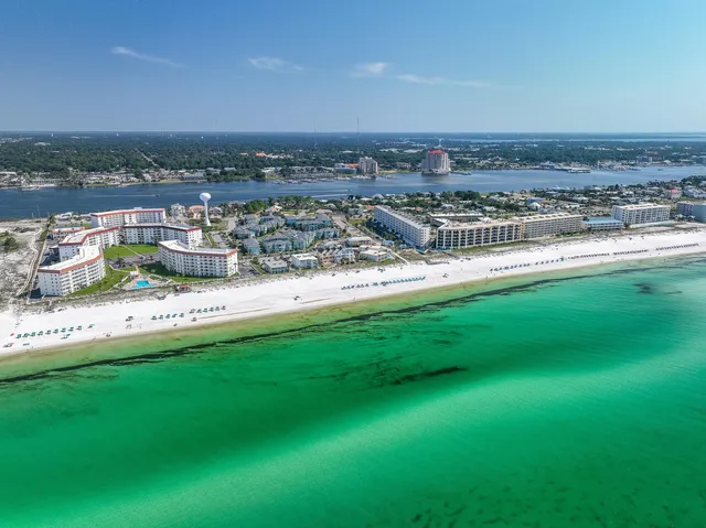 $414,900 | 909 Santa Rosa Boulevard, Unit 561, Fort Walton Beach, FL 32548