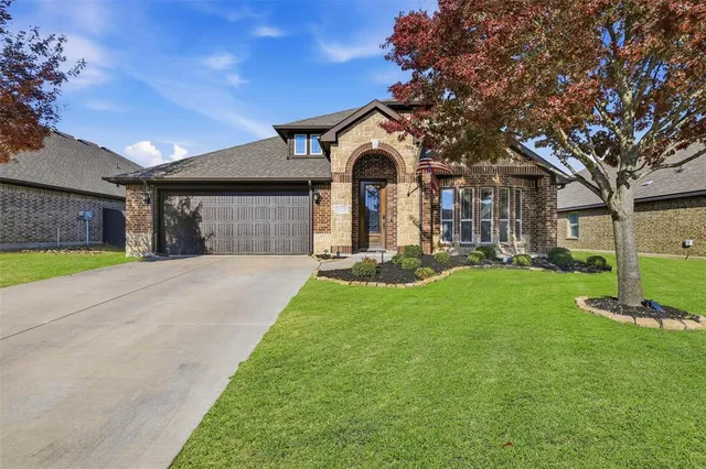$409,188 | 3025 Fern Court, Midlothian, TX 76065