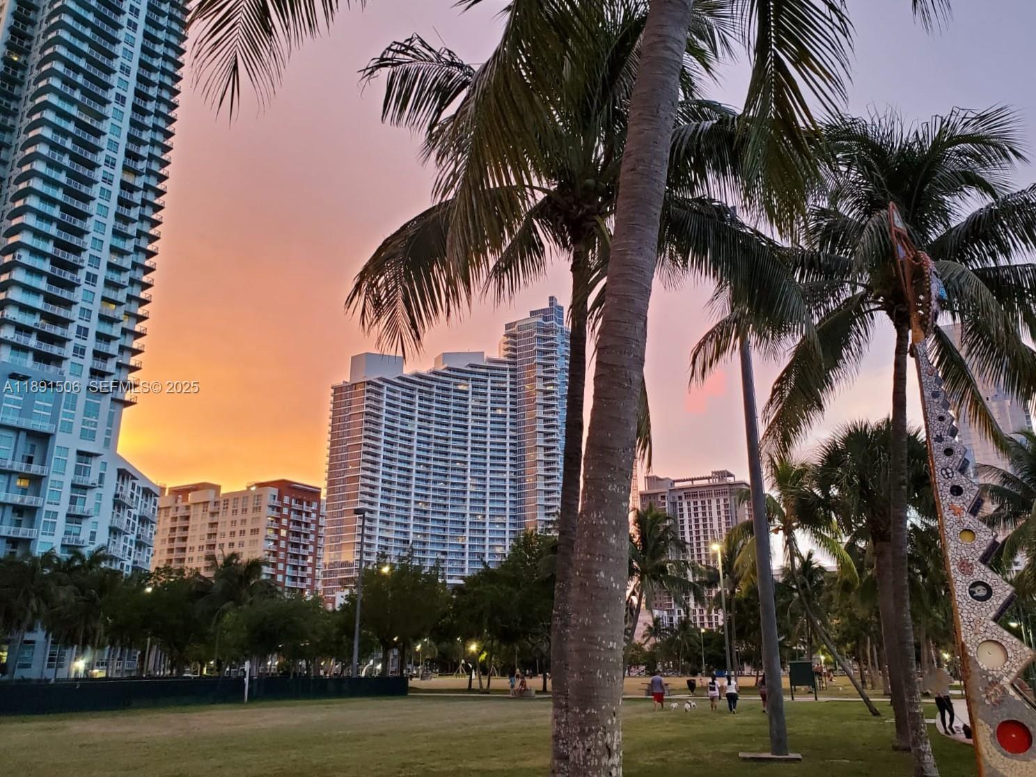 2000 North Bayshore Drive, Unit 907 Miami, FL 33137 - Photo 50 of 51 Sunset over Cite