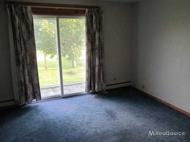3440 Galbraith Line Road Yale, MI 48097 - Photo 10 of 17 31158113-9.JPG