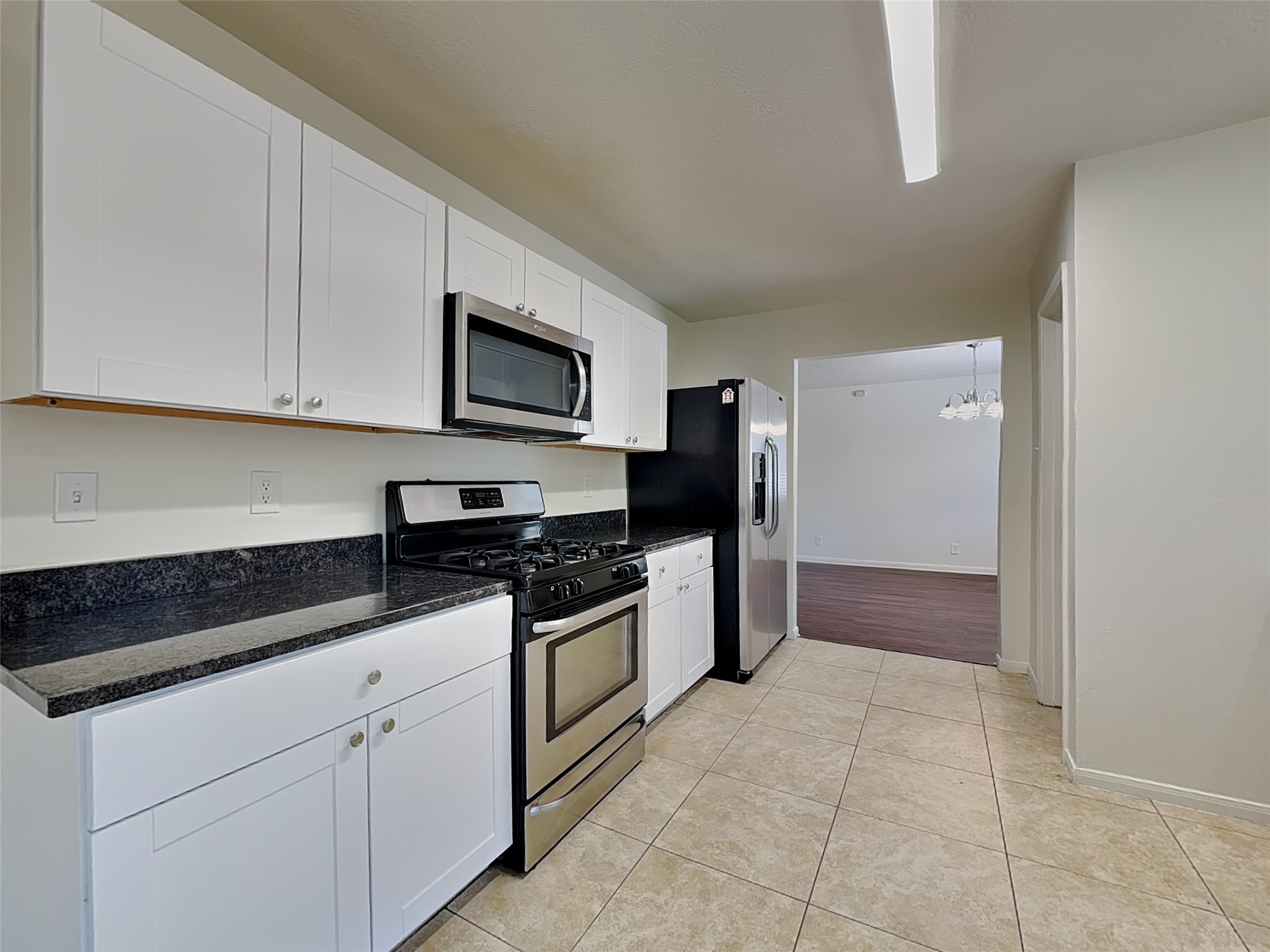 2738 Springstone Drive Spring, TX 77386 - Photo 3 of 22