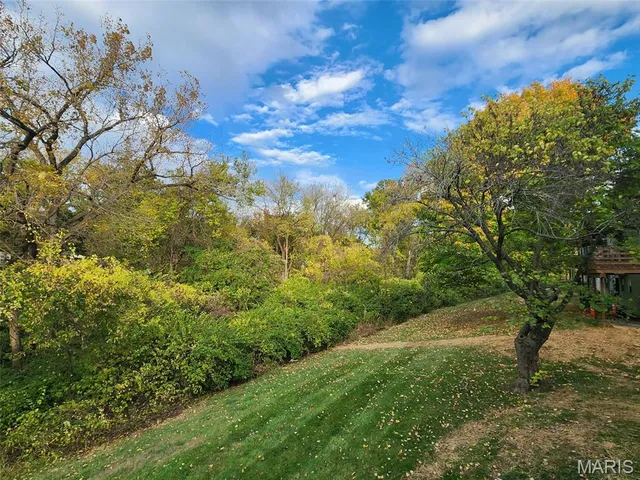 $154,900 | 2276 Highland Hill Drive, St. Peters, MO 63376