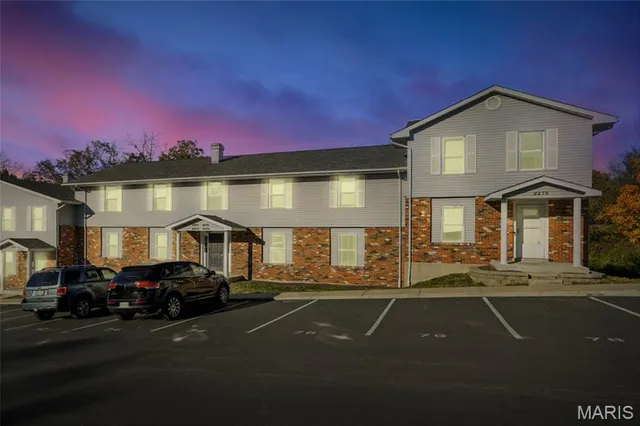 $154,900 | 2276 Highland Hill Drive, St. Peters, MO 63376