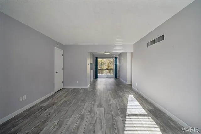 $154,900 | 2276 Highland Hill Drive, St. Peters, MO 63376