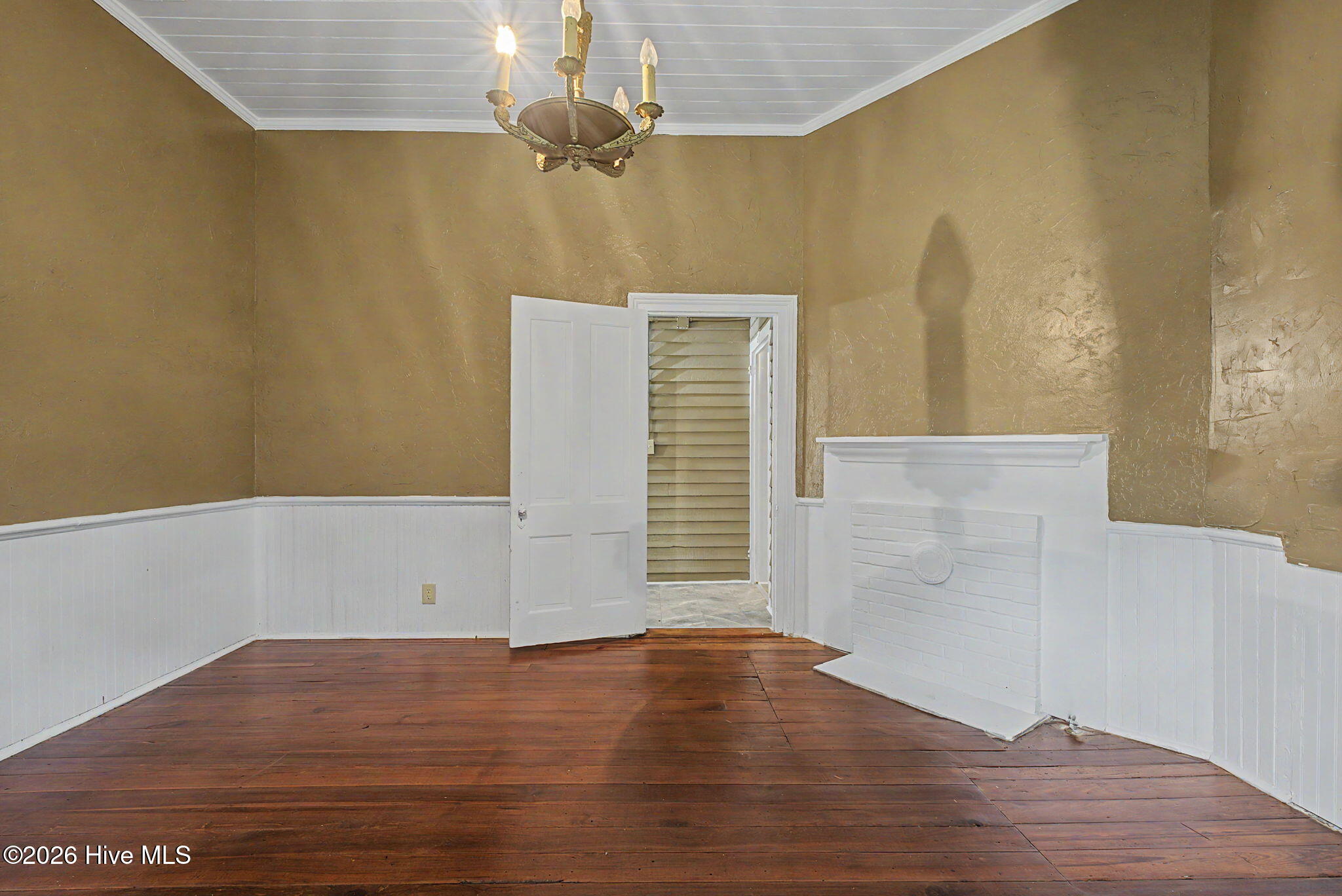406 King Street Wrens, GA 30833 - Photo 10 of 45