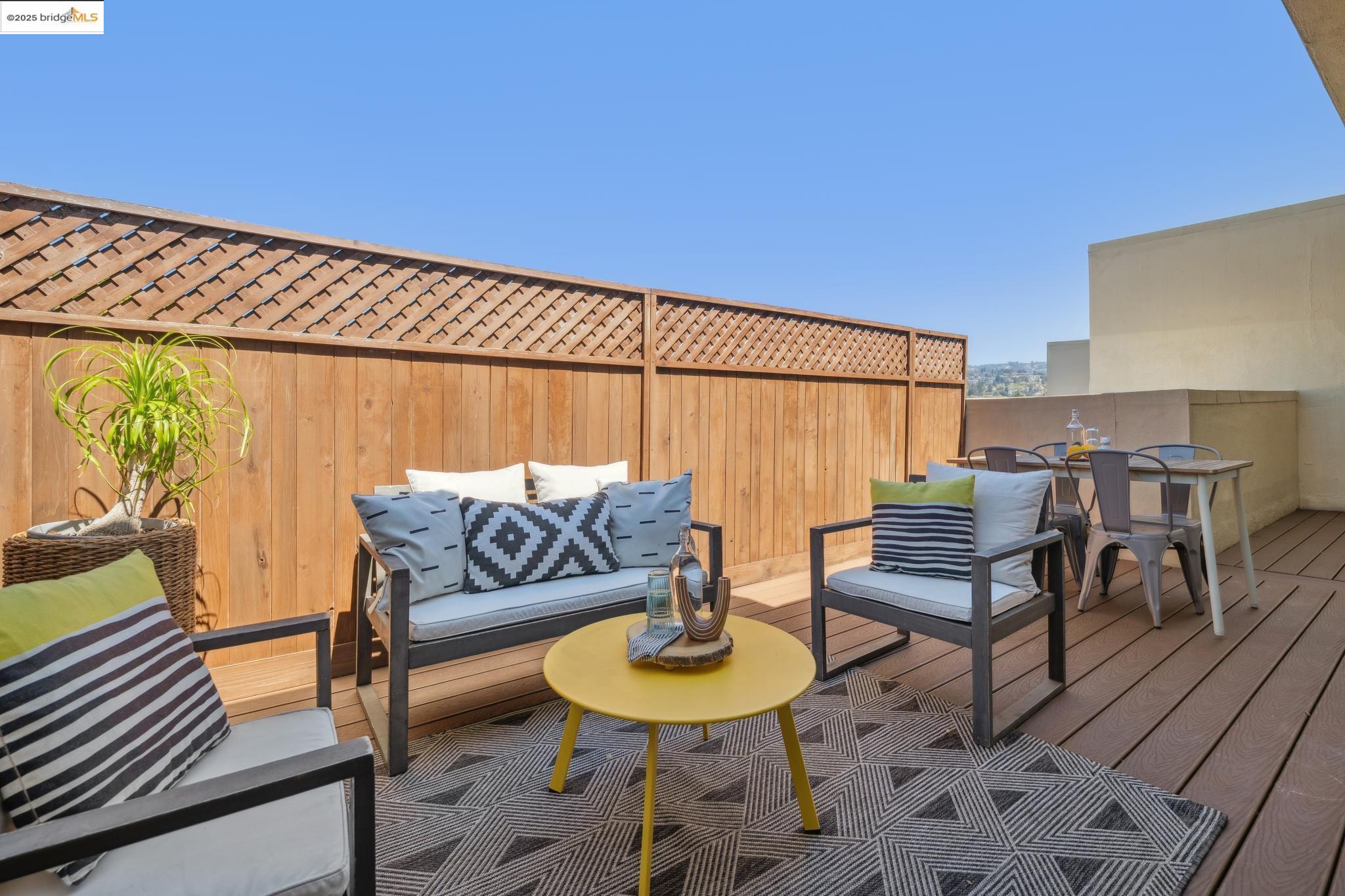 466 Crescent Street, Unit 401 Oakland, CA 94610 - Photo 4 of 34