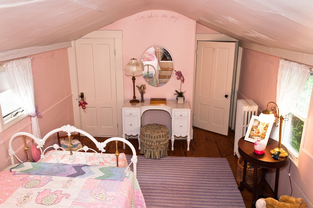 38 Salem Street Wakefield, MA 01880 - Photo 11 of 16