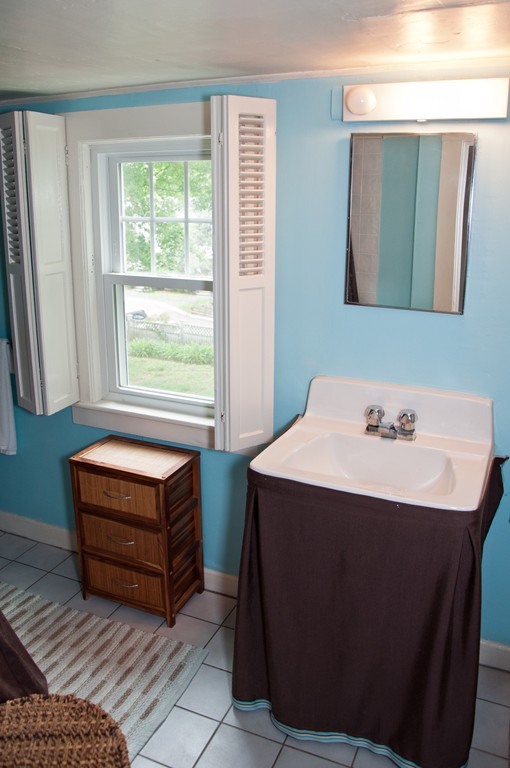 38 Salem Street Wakefield, MA 01880 - Photo 14 of 16