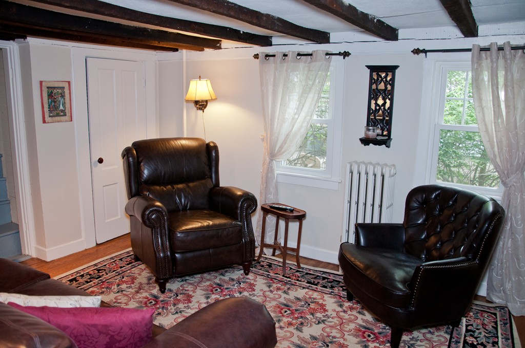 38 Salem Street Wakefield, MA 01880 - Photo 7 of 16
