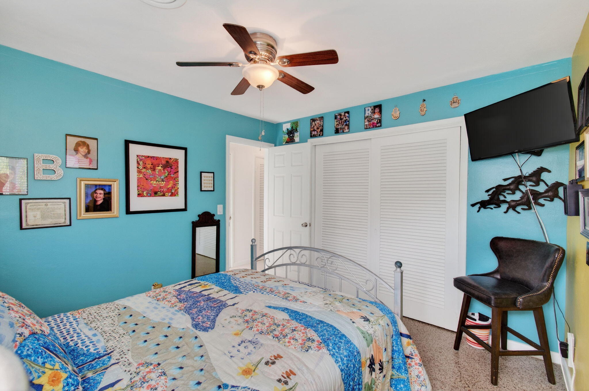 1060 Old Boynton Road Boynton Beach, FL 33426 - Photo 33 of 47 a bedroom with a bed and a chair