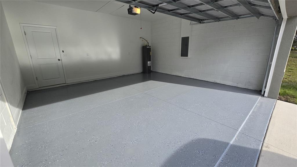 6325 Southwest 144th Lane Road Ocala, FL 34473 - Photo 13 of 31 an empty room with windows