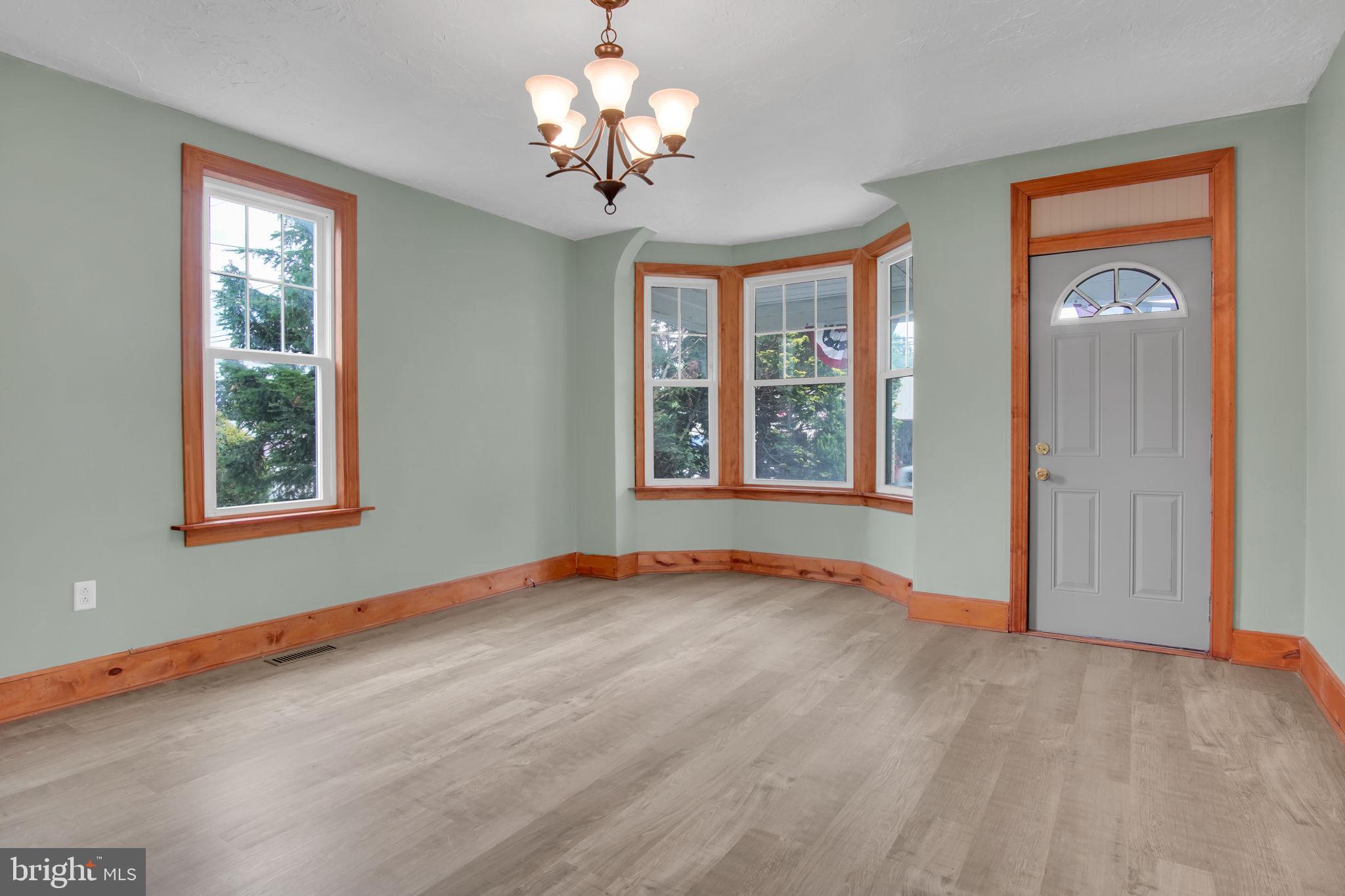 1976 Carlisle Road York, PA 17408 - Photo 4 of 39 Bright and airy entryway charm.