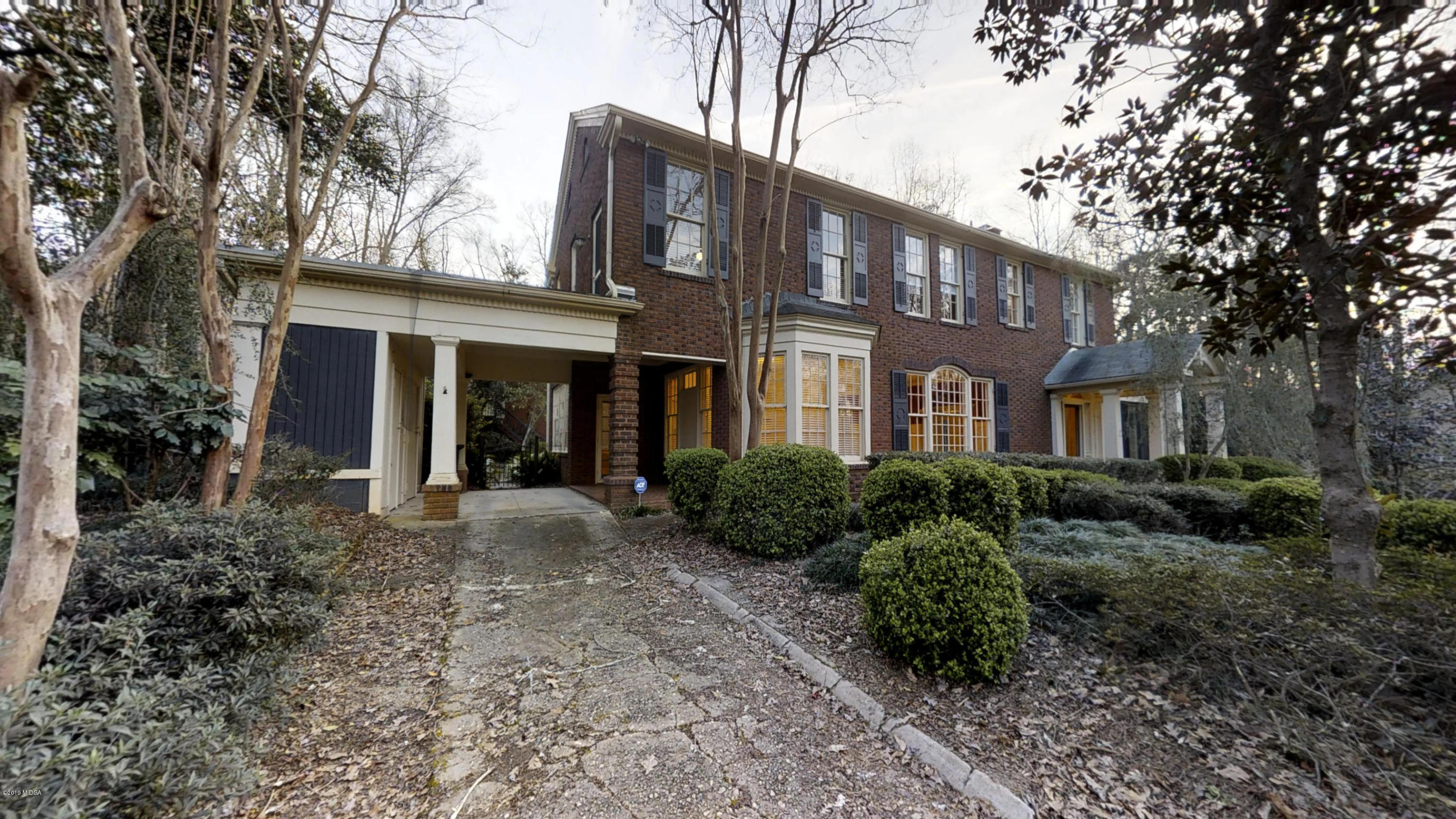 1173 Oakcliff Road Macon, GA 31211 - Photo 3 of 63 E2