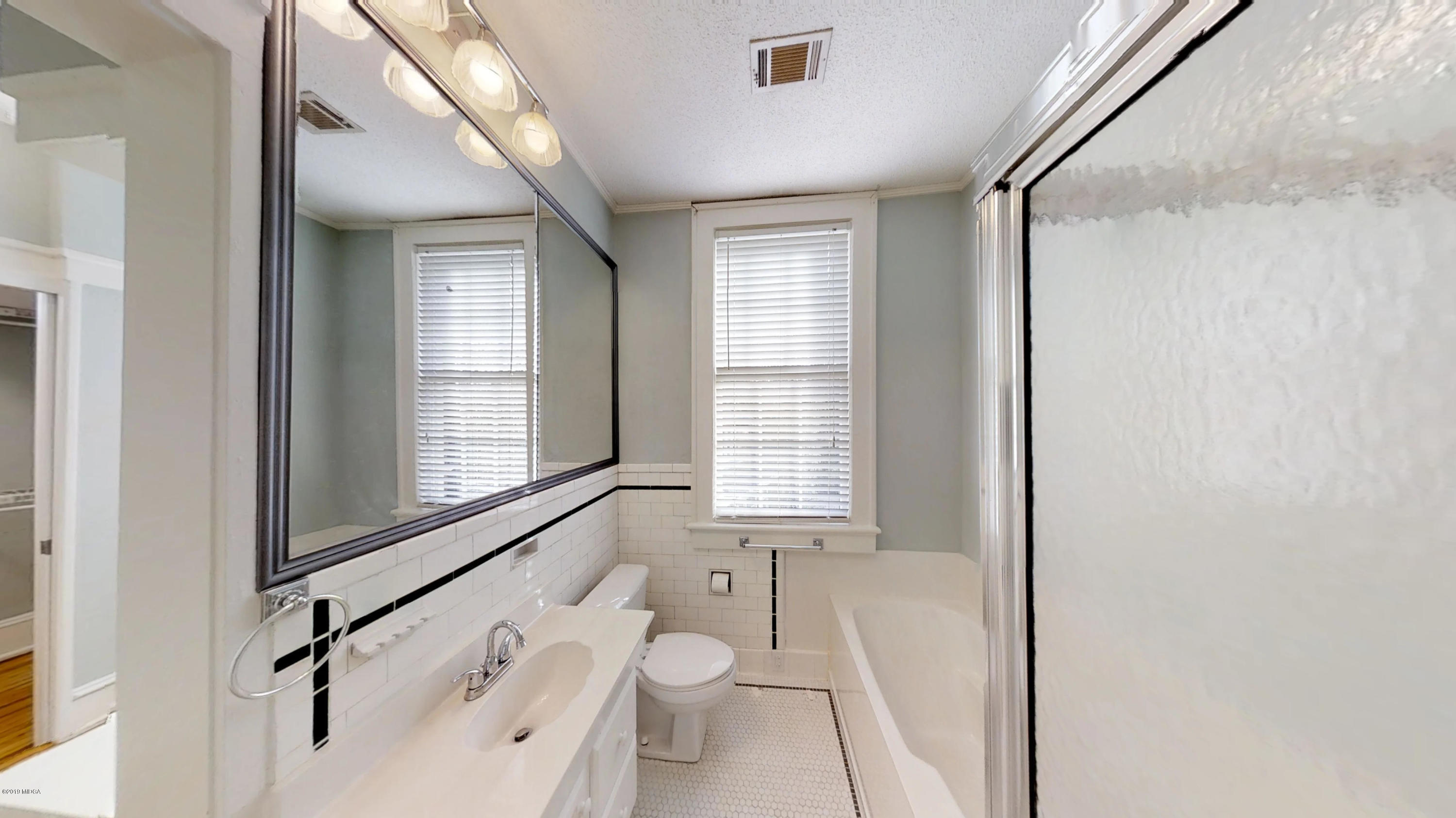 1173 Oakcliff Road Macon, GA 31211 - Photo 30 of 63 24