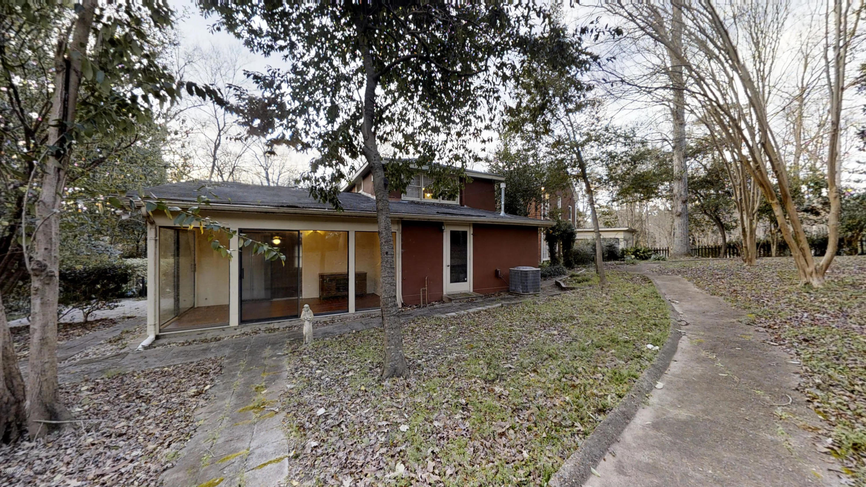 1173 Oakcliff Road Macon, GA 31211 - Photo 43 of 63 E9