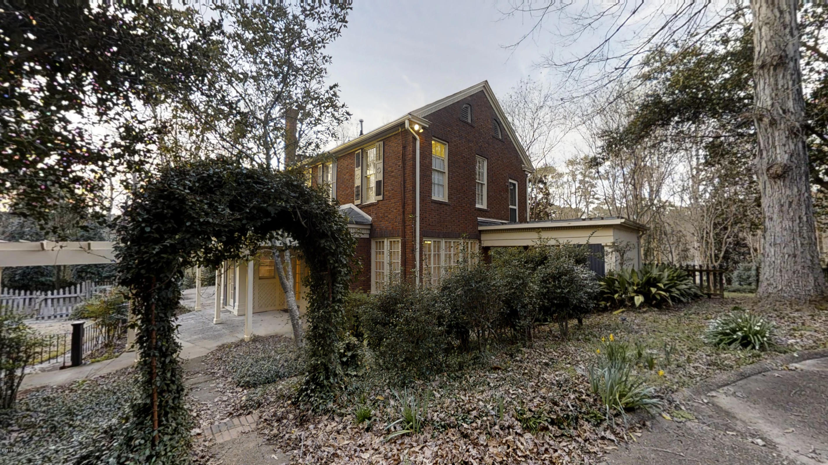 1173 Oakcliff Road Macon, GA 31211 - Photo 44 of 63 E10