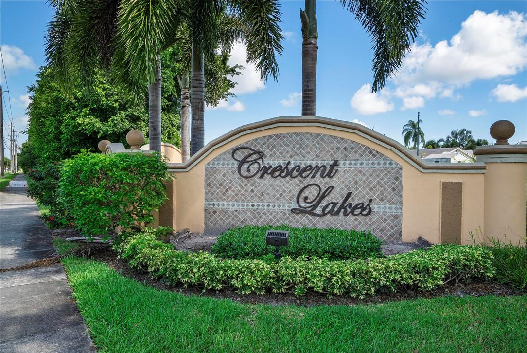 8878 Harrods Drive Boca Raton, FL 33433 - Photo 4 of 33 Photo 4