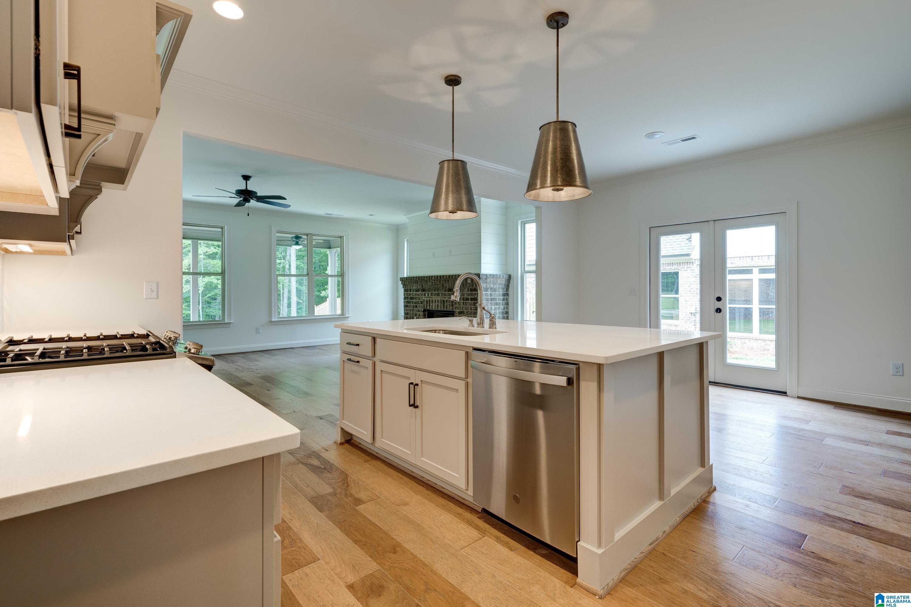 338 Kinross Circle Pelham, AL 35124 - Photo 8 of 47