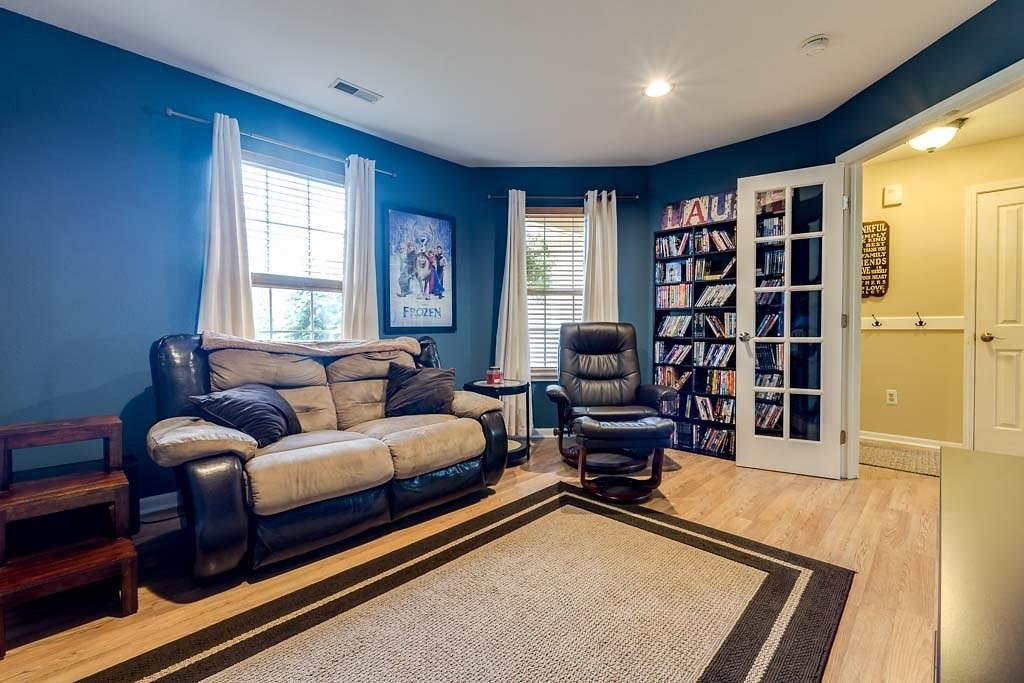 6511 Rushing River Noblesville, IN 46062 - Photo 4 of 23 Gallery Image 4
