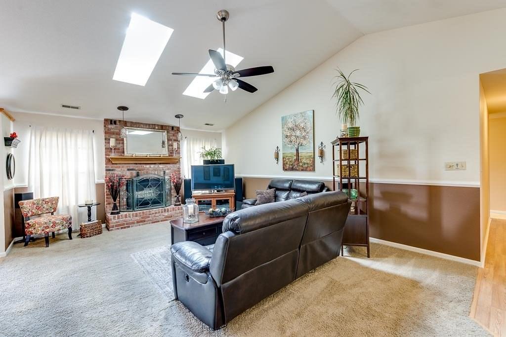 6511 Rushing River Noblesville, IN 46062 - Photo 6 of 23 Gallery Image 6
