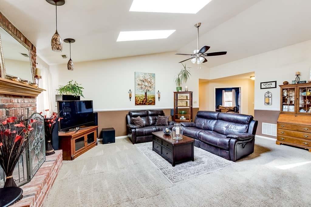 6511 Rushing River Noblesville, IN 46062 - Photo 7 of 23 Gallery Image 7