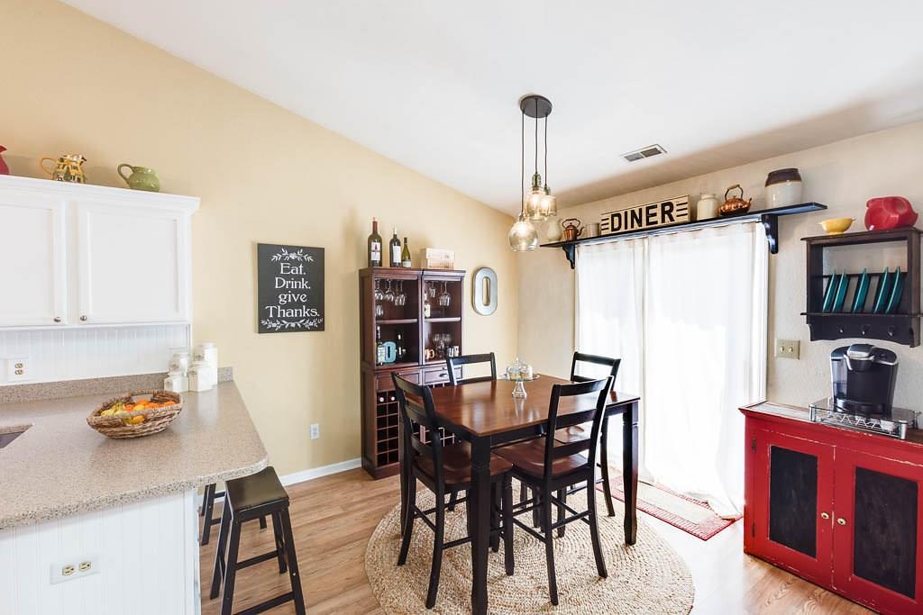 6511 Rushing River Noblesville, IN 46062 - Photo 10 of 23 Gallery Image 10