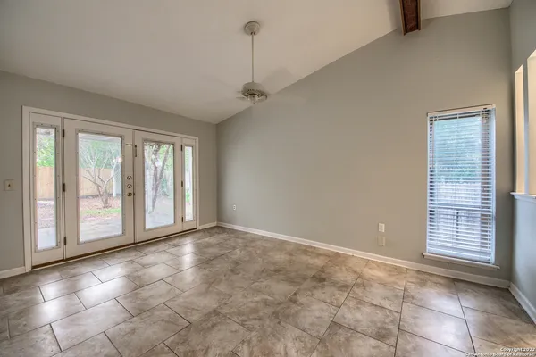 $1,950 | 7733 Dry Canyon Trail, Live Oak, TX 78233