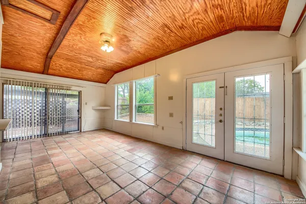 $1,950 | 7733 Dry Canyon Trail, Live Oak, TX 78233