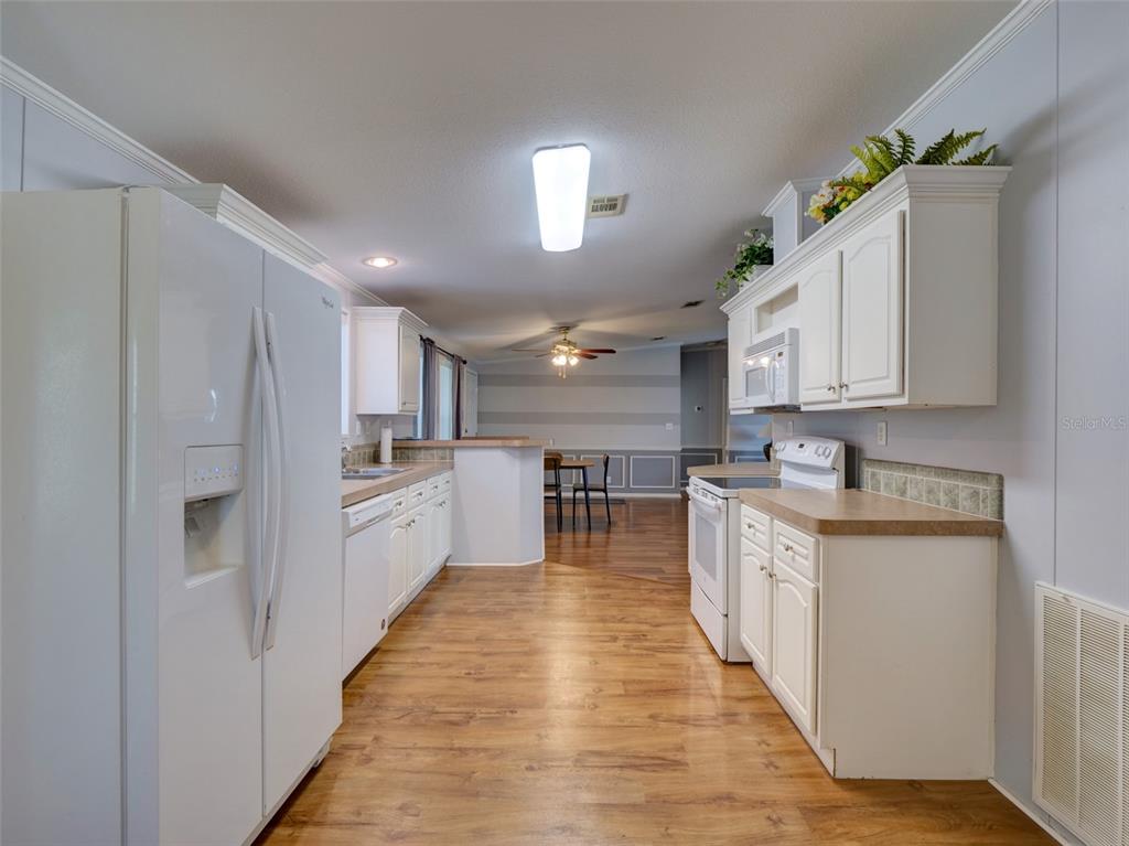 4106 Greenbluff Road, Unit 824 Zellwood, FL 32798 - Photo 9 of 48