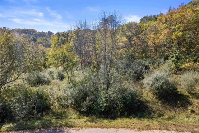 $14,989 | 1505 Staghorn, La Valle, WI 53941