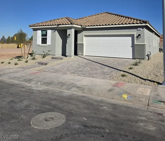 $473,759 | 686 Lunar Lk Way, Henderson, NV 89015