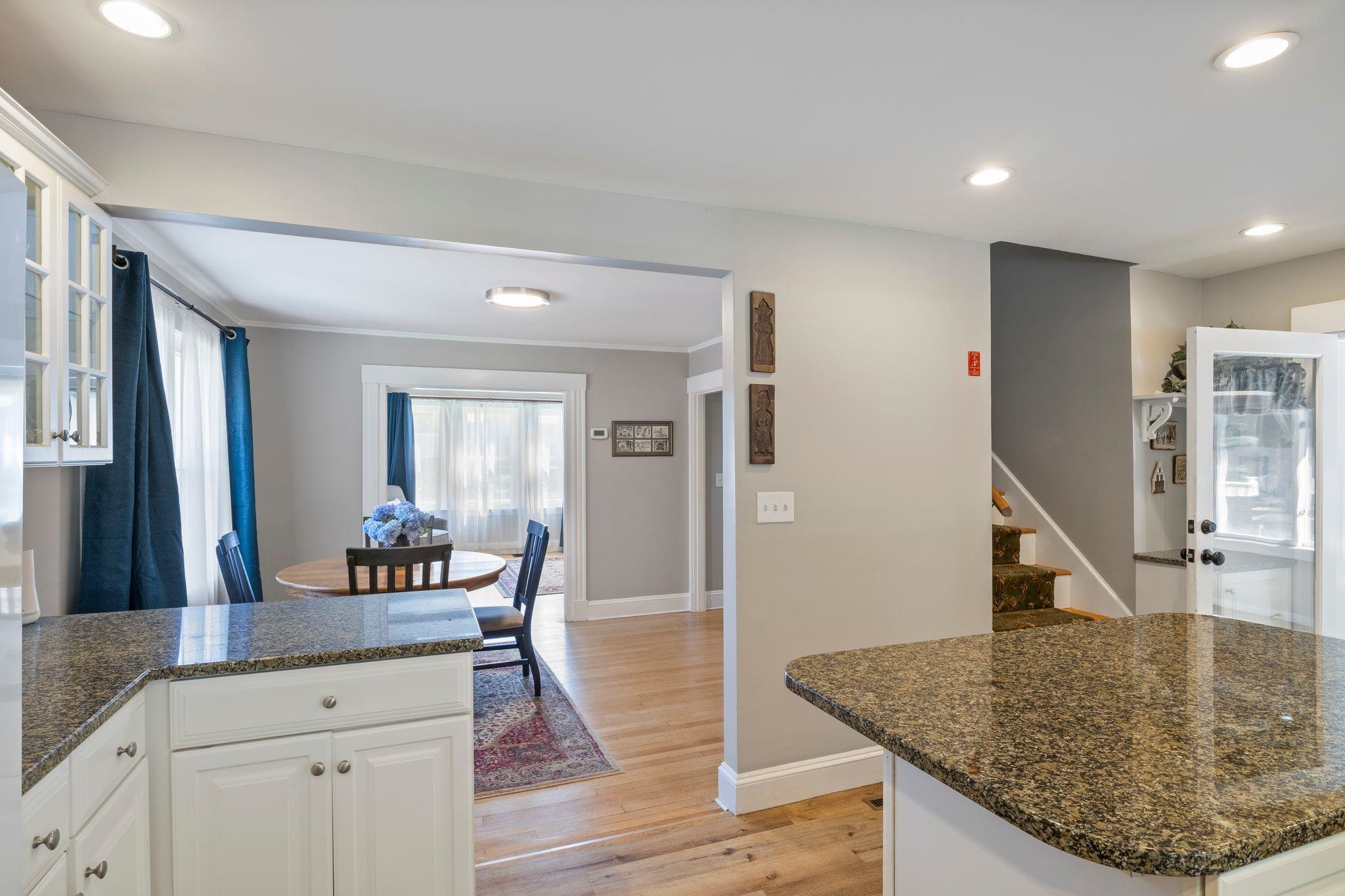 183 Winnacunnet Road Hampton, NH 03842 - Photo 15 of 28