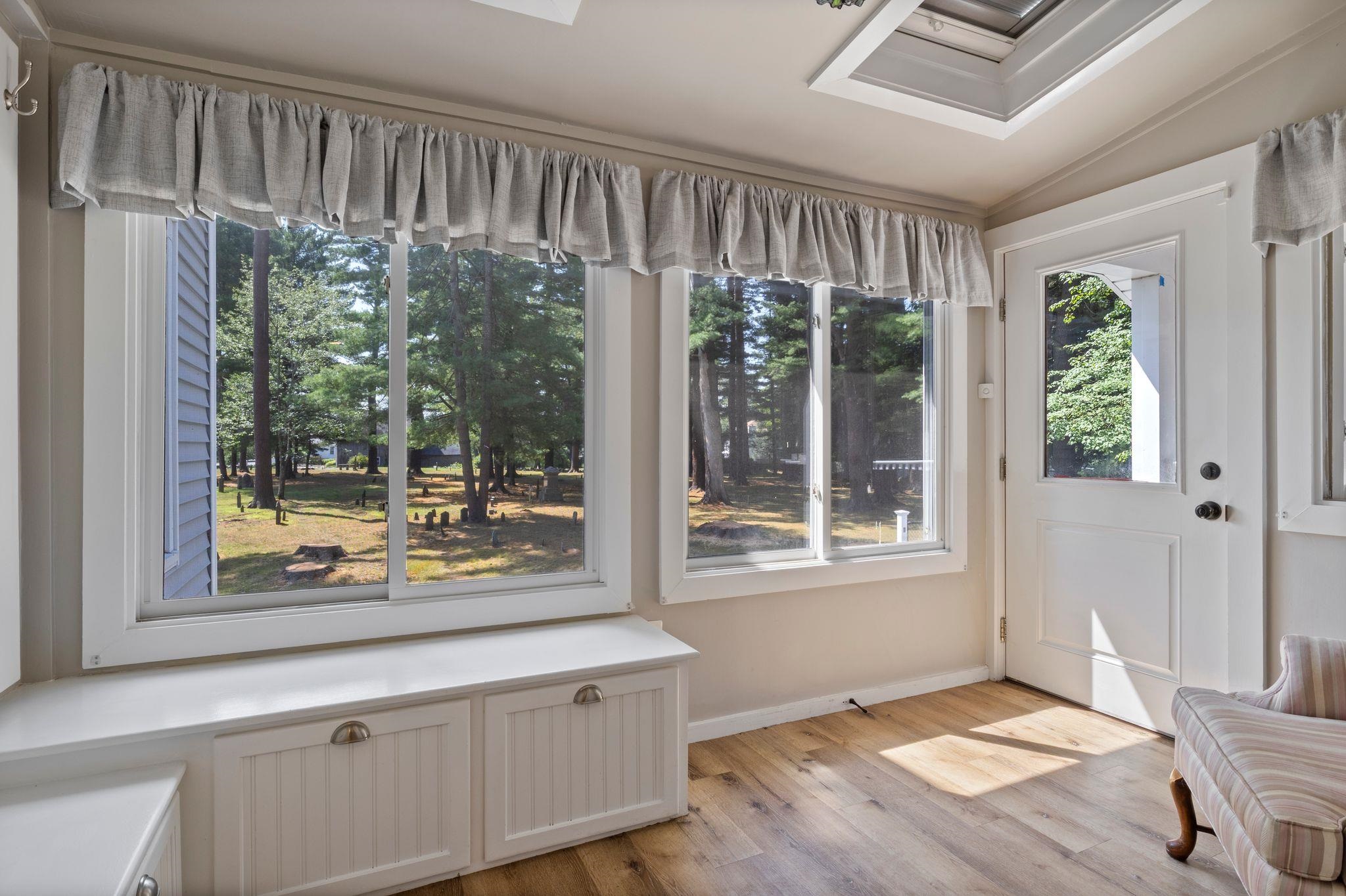 183 Winnacunnet Road Hampton, NH 03842 - Photo 18 of 28