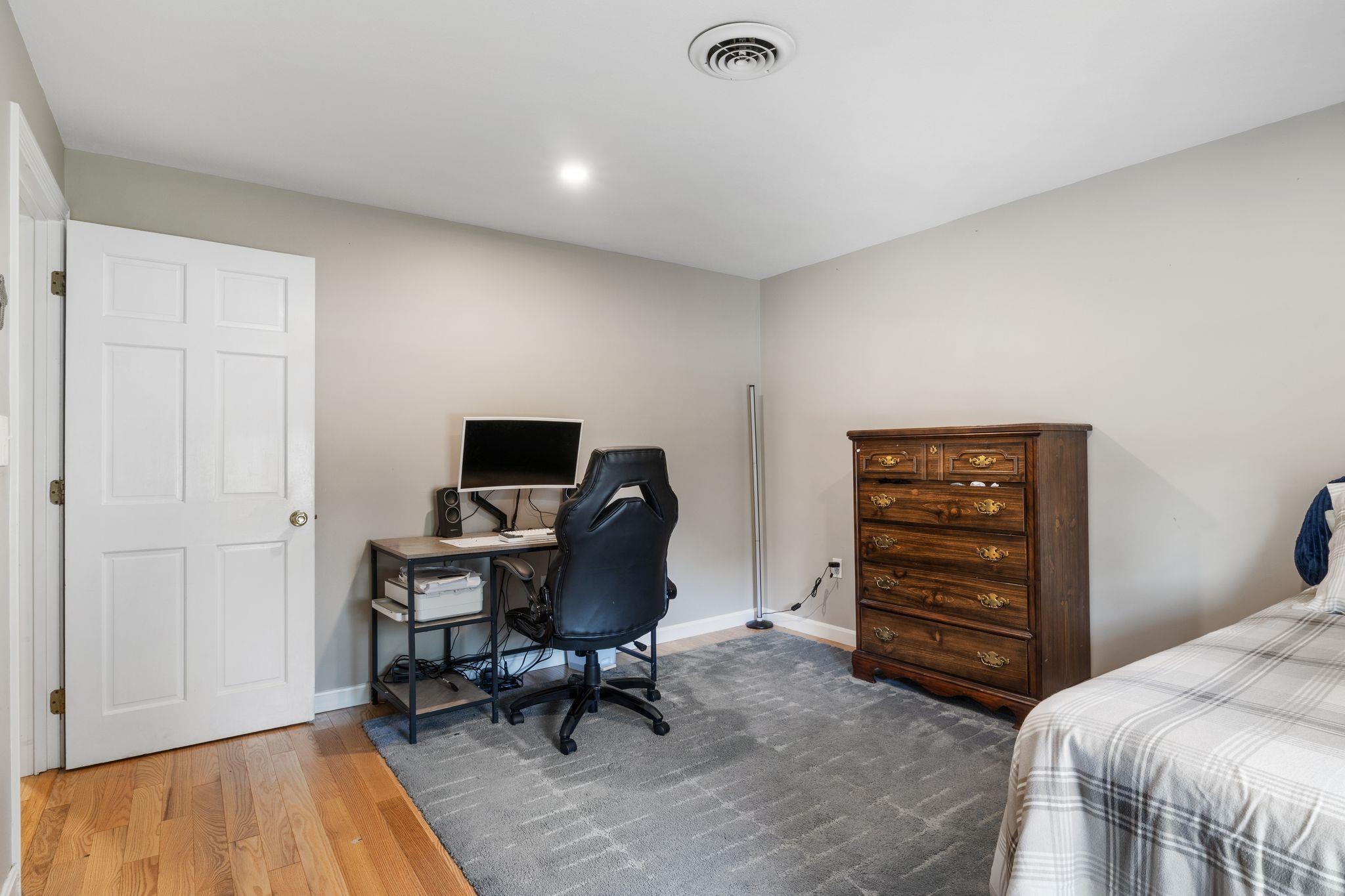 183 Winnacunnet Road Hampton, NH 03842 - Photo 21 of 28