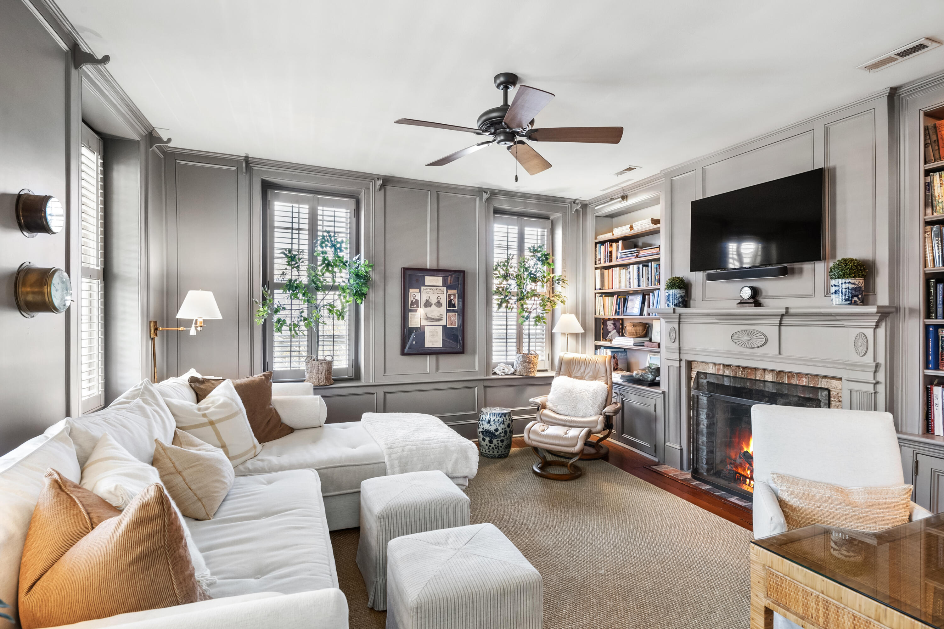 34 Anson Street Charleston, SC 29401 - Photo 21 of 45 BELINDA_34 ANSON ST_TRIPP SMITH PHOTOGRA