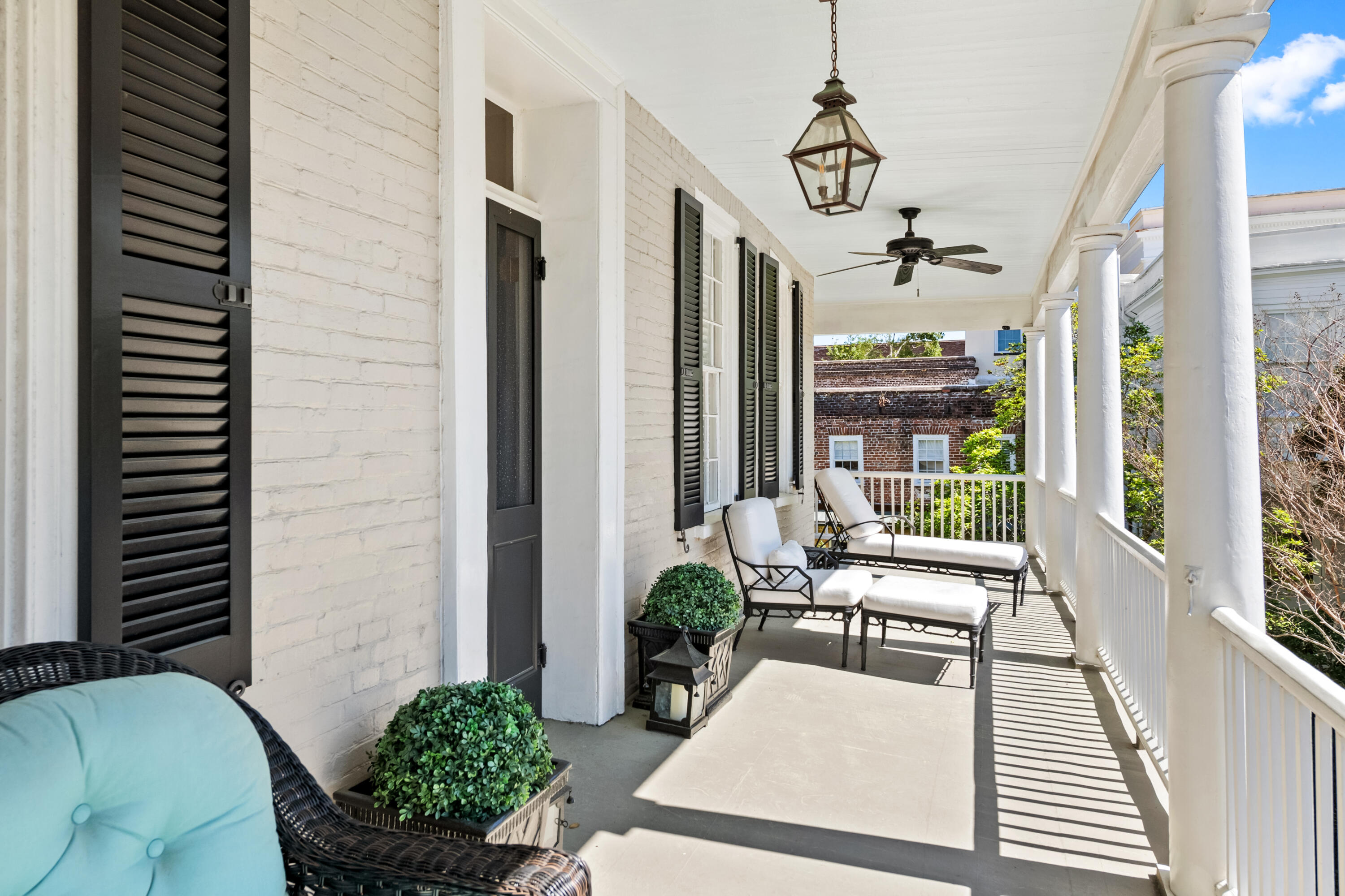 34 Anson Street Charleston, SC 29401 - Photo 23 of 45 BELINDA_34 ANSON ST_TRIPP SMITH PHOTOGRA